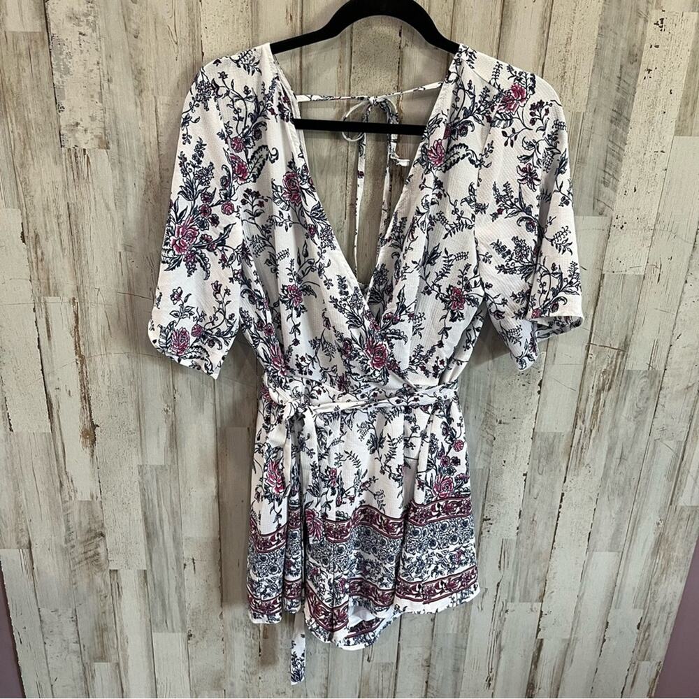 Miami Deep V Floral Short Sleeve Romper Back Tie